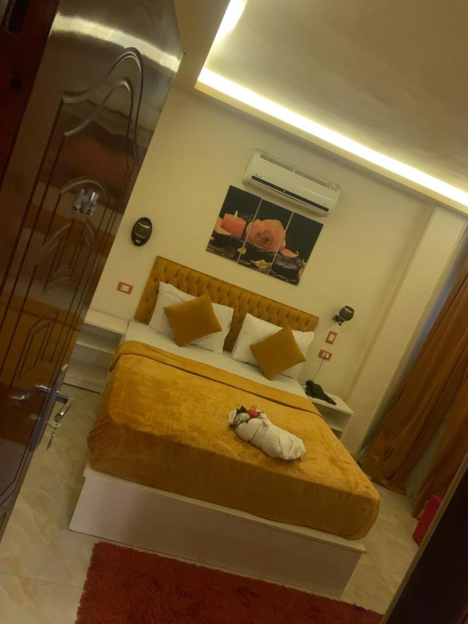 Salvatore Room With Simple Breakfast- Al Dokki Giza Екстер'єр фото